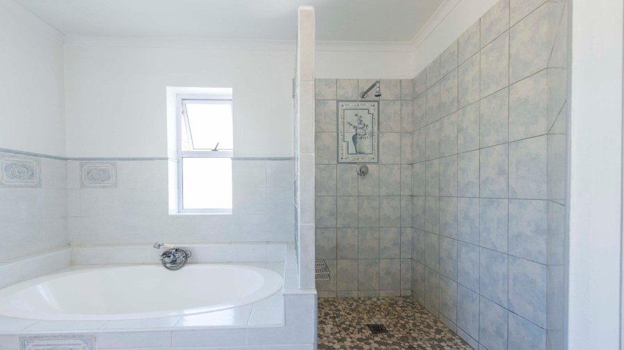 3 Bedroom Property for Sale in Theewaterskloof Country Estate Western Cape